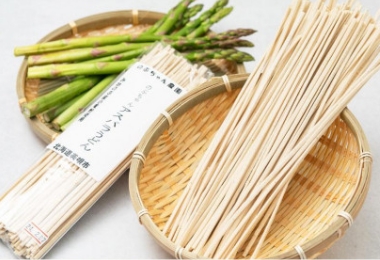 アスパラうどん